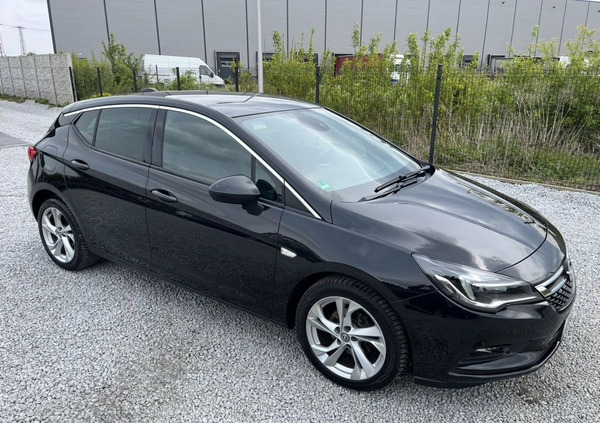 Opel Astra cena 44999 przebieg: 123000, rok produkcji 2016 z Polanów małe 781